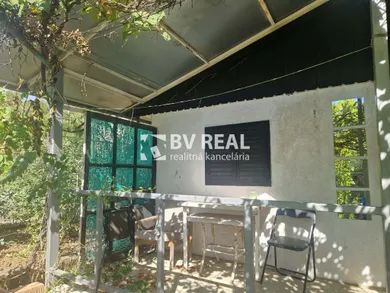 Na predaj 1-izbový rekreačný dom, 389 m², Partizánske, -