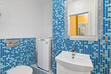 Na prenájom 2-izbový byt, 51 m², Bratislava-Dúbravka, Karola Adlera