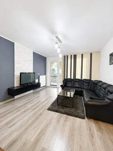 Na prenájom 2-izbový byt, 58 m², Pezinok, laca novomeskeho