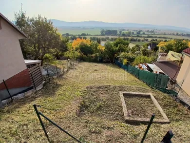 Pozemky na predaj, Nové Mesto nad Váhom · €23 000