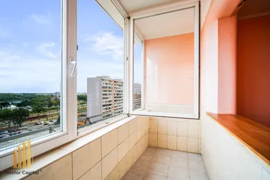 Na predaj 1-izbový byt, 37 m², Bratislava-Petržalka, Strečnianska
