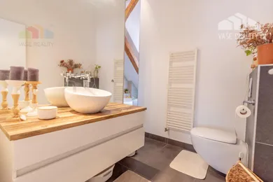 Na predaj 3-izbový byt, 141 m², Bratislava-Staré Mesto, Brnianska