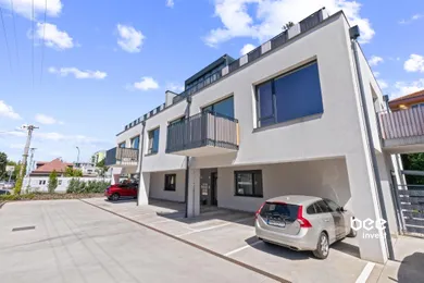 Na prenájom 2-izbový byt, 49 m², Bratislava-Vrakuňa, Železničná
