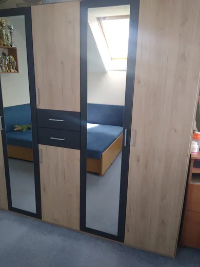 Na predaj 4-izbový dom, 130 m², Bratislava-Podunajské Biskupice