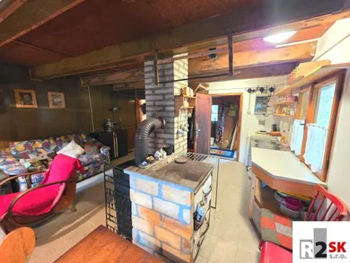 Na predaj 1-izbový rekreačný dom, 60 m², Varin, Pod Vajankom