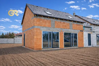Eladó házak, 4-szobás, Dubnica nad Váhom · €229 000
