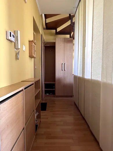 Na predaj 2-izbový byt, 56 m², Senec, Svätoplukova