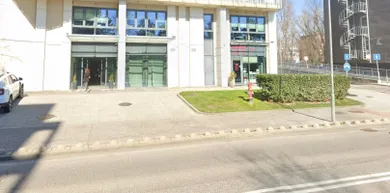 Lokale komercyjne na sprzedaż, Bratislava-Ružinov · €480 000