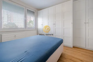 Na predaj 2-izbový byt, 59 m², Nitra, Bajkalská