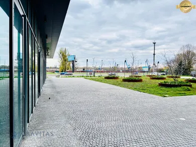 Na predaj komerčné, 171 m², Bratislava-Ružinov, Prístavná