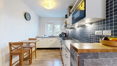 Na predaj 3-izbový byt, 70 m², Trnava, Ferka Urbánka