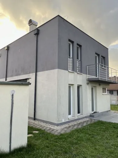 Na predaj 5-izbový dom, 112 m², Chorvátsky Grob, Jarabinová