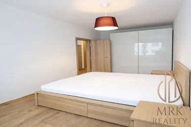 Na predaj 2-izbový byt, 58 m², Bratislava-Staré Mesto, Mlynské nivy