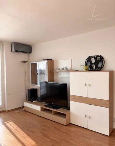 Na predaj 4-izbový byt, 95 m², Bratislava-Nové Mesto