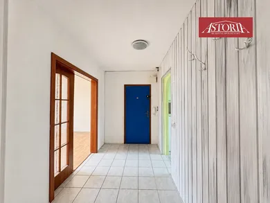Na predaj 3-izbový byt, 67 m², Martin, C. Majerníka