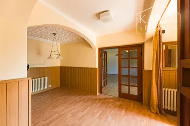 Na predaj dom, Komárno, Smrečinová ul.