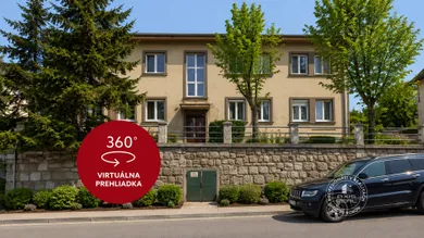 Lokale komercyjne na sprzedaż, Bratislava-Staré Mesto · €349 000