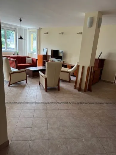 Byty na predaj 4-izbový, Bratislava-Staré Mesto · €420 000