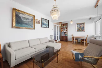Na prenájom 3-izbový byt, 91 m², Bratislava-Staré Mesto, Svetlá