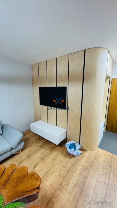 Na predaj 2-izbový byt, 54 m², Košice-Staré Mesto