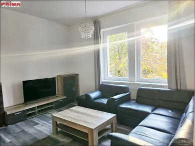 Na prenájom 2-izbový byt, 60 m², Žilina, Sad SNP