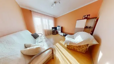 Na predaj 6-izbový dom, 708 m², Veľké Ripňany