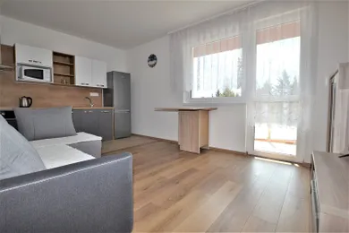 Mieszkania na wynajem, 2-pokojowe, Poprad · €660