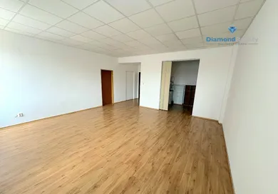 Na prenájom komerčné, 42 m², Košice-Staré Mesto