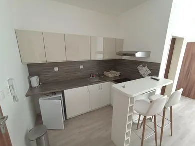 Byty na predaj 1-izbový, Pezinok · €137 800