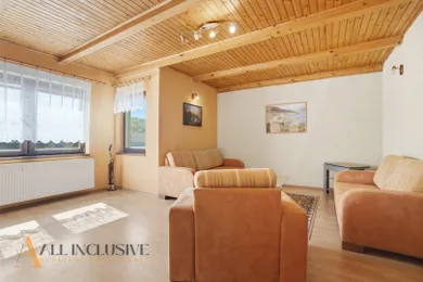 Na predaj 4-izbový dom, 157 m², Skýcov, Konopniská