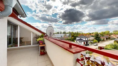Na predaj 4-izbový byt, 115 m², Hamuliakovo, Družstevná