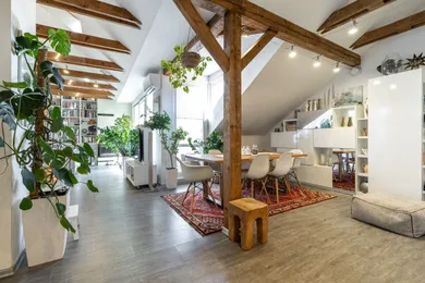 Na predaj 3-izbový byt, 112 m², Košice-Staré Mesto, Hlavná