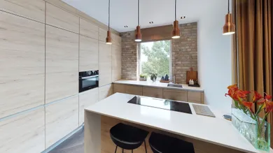 Na predaj 3-izbový byt, 162 m², Bratislava-Staré Mesto, Leškova