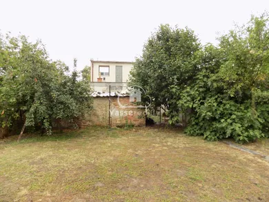 Na predaj 6-izbový dom, 100 m², Tvrdošovce