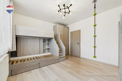 Na predaj 3-izbový byt, 87 m², Bratislava-Petržalka, Lužná