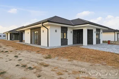 Na predaj 4-izbový dom, 116 m², Hviezdoslavov, Ovocna