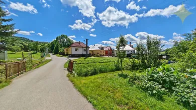 Na predaj pozemok, 203 m², Kalameny