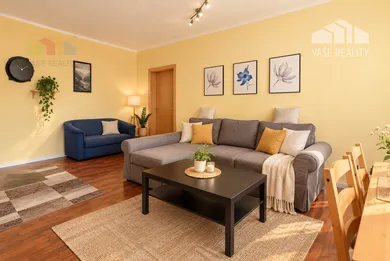 Na prenájom 2-izbový byt, 56 m², Piešťany, Vážska