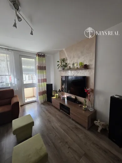 Na predaj 4-izbový byt, 76 m², Prešov, Exnárova