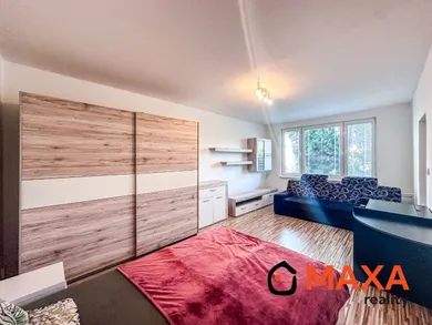 Na prenájom 1-izbový byt, 41 m², Prievidza