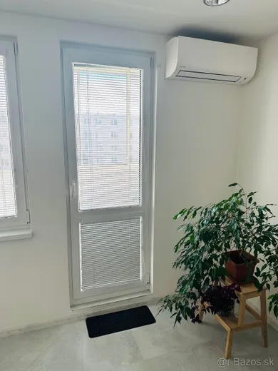 Na predaj 3-izbový byt, 68 m², Michalovce, Kyjevská