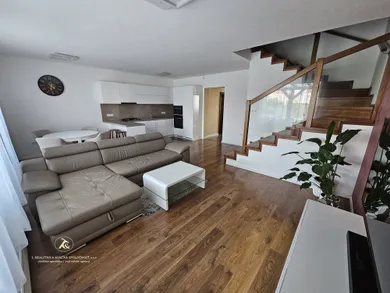 Domy na predaj 5-izbový, Bernolákovo · €375 000