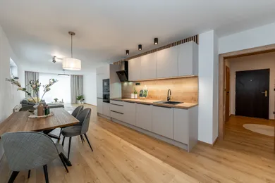 Byty na predaj 3-izbový, Košice-Dargovských hrdinov · €289 000