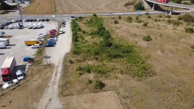 Na predaj pozemok, Trnava