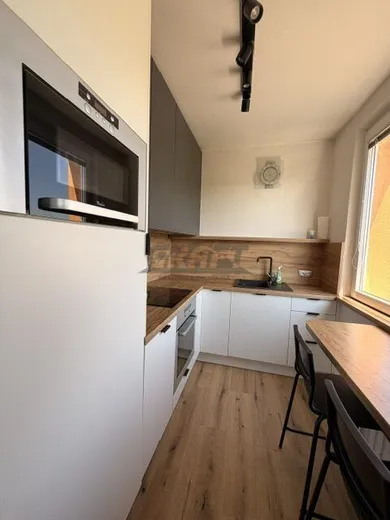 Na prenájom byt v Bratislava-Karlova Ves · €690 · Dokončené