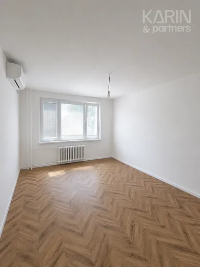 Na prenájom 3-izbový byt, 68 m², Bratislava-Nové Mesto, Guothova