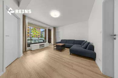 Byty na predaj 3-izbový, Bratislava-Petržalka · €398 000