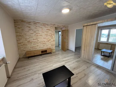 Na prenájom 2-izbový byt, 68 m², Žiar nad Hronom, A. Dubčeka