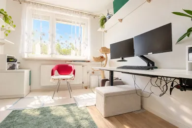 Na predaj 3-izbový byt, 64 m², Bratislava-Petržalka, Šustekova