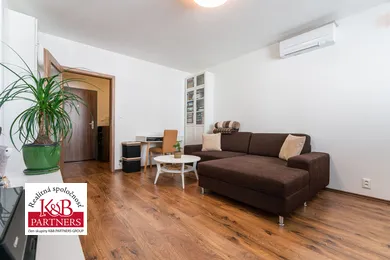 Na predaj 2-izbový byt, 64 m², Trenčín, Liptovská